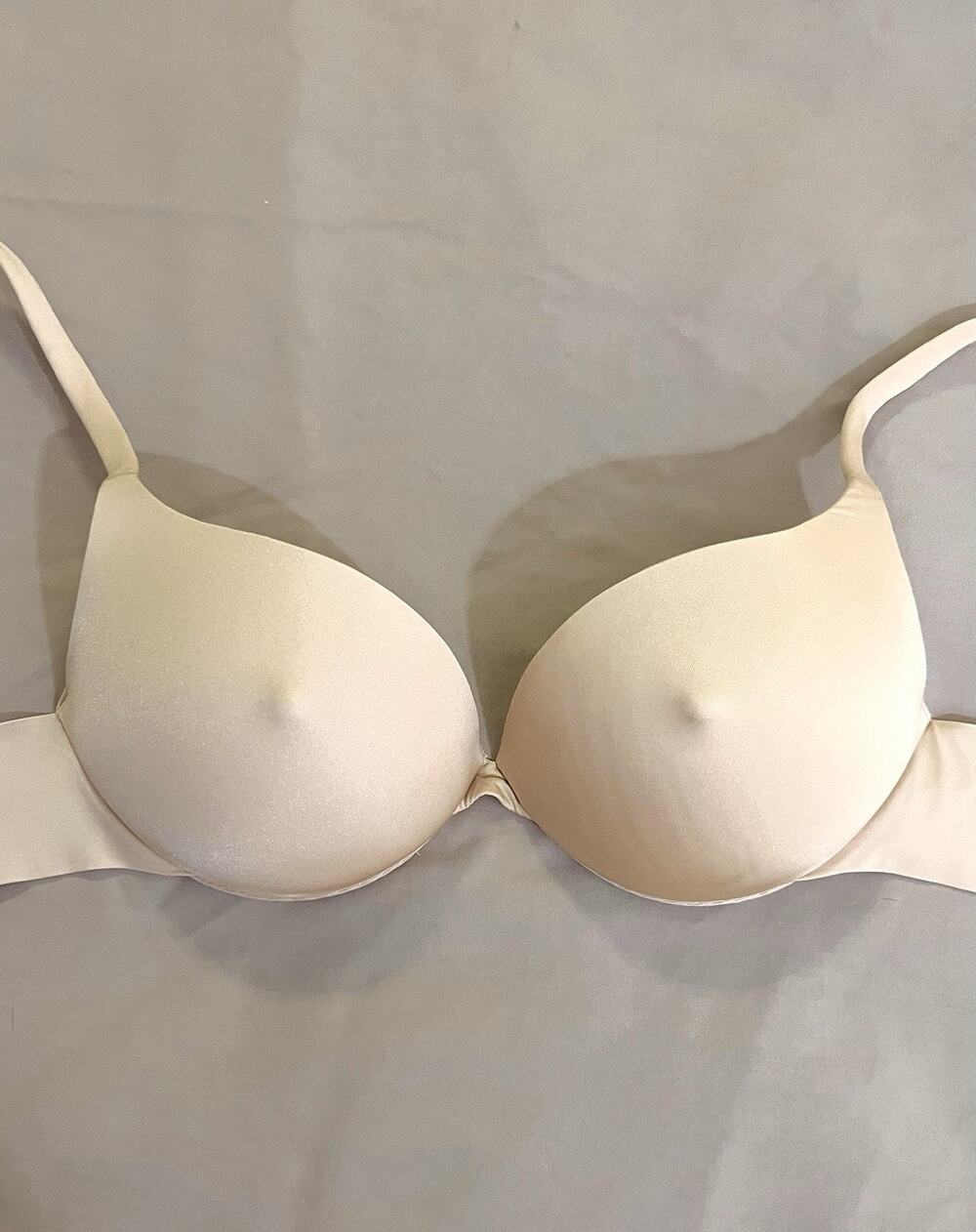 Skims Ultimate Nipple Push-Up Bra Size 30C Light Sand Enhancing BA-PLG-3801 NEW